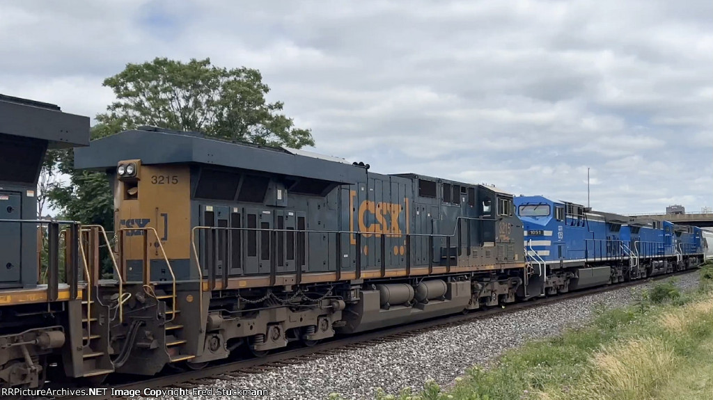 CSX 3215